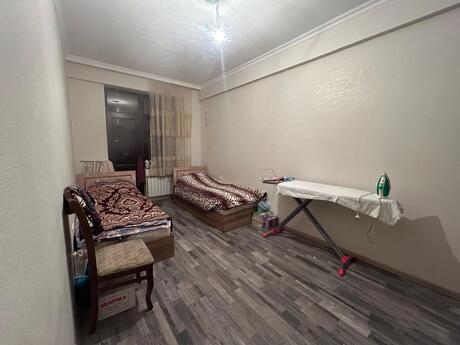 3 otaqlı yeni tikili - 8 Noyabr m. - 93.5 m²