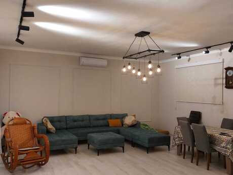 4 otaqlı həyət evi/bağ evi - Xəzər r. - 600 m²