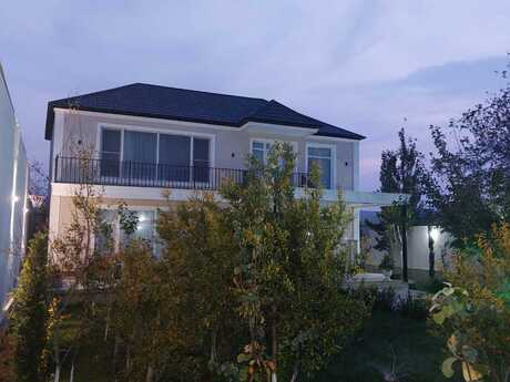 4 otaqlı həyət evi/bağ evi - Xəzər r. - 600 m²