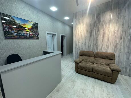 4-комн. офис - м. Шах Исмаил Хатаи - 190 м²