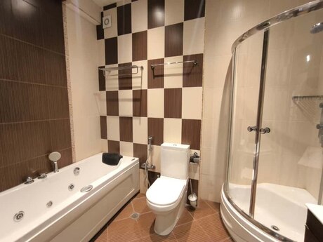 2 otaqlı yeni tikili - 28 May m. - 110 m²