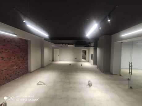 Obyekt - Ağ şəhər q. - 284 m²