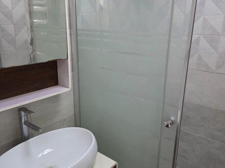 3 otaqlı yeni tikili - 20 Yanvar m. - 90 m²