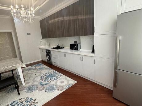 3 otaqlı yeni tikili - Gənclik m. - 116 m²