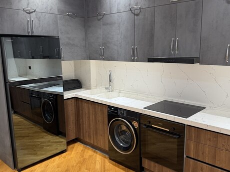 2 otaqlı yeni tikili - Ceyranbatan q. - 70 m²