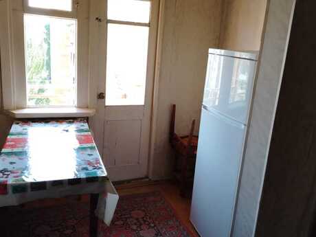 3 otaqlı köhnə tikili - Əhmədli m. - 60 m²