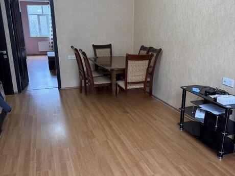 2 otaqlı köhnə tikili - Şah İsmayıl Xətai m. - 66 m²
