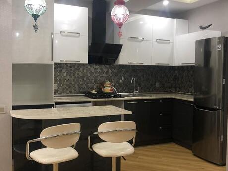 3 otaqlı yeni tikili - Yeni Yasamal q. - 106 m²