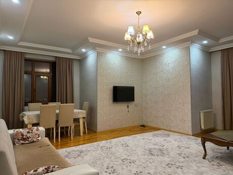 3-комн. новостройка - м. 20 января - 123 м²