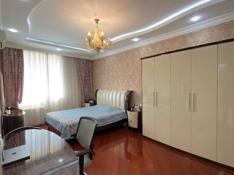 4 otaqlı yeni tikili - Gənclik m. - 207 m²
