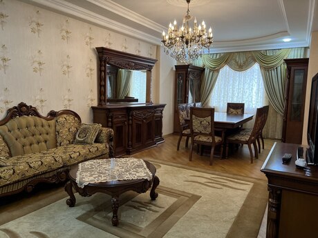 3-комн. новостройка - м. Мемар Аджеми - 130 м²