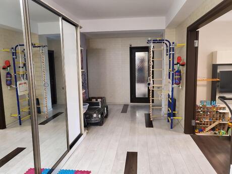 2 otaqlı yeni tikili - Nizami m. - 110 m²