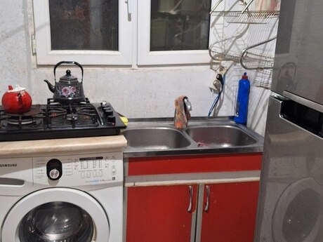 2-комн. вторичка - Ясамальский р. - 45 м²