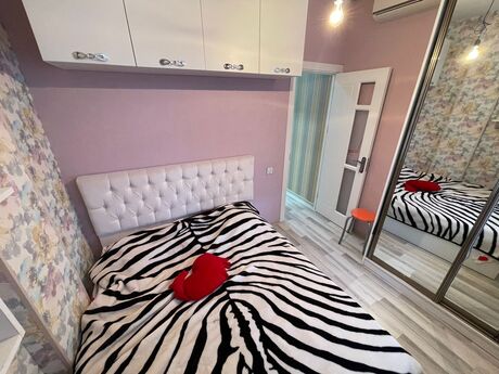 3-комн. вторичка - м. Мемар Аджеми - 90 м²