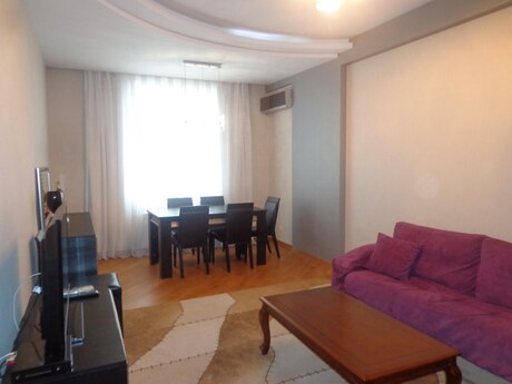 2 otaqlı yeni tikili - Nizami m. - 70 m²