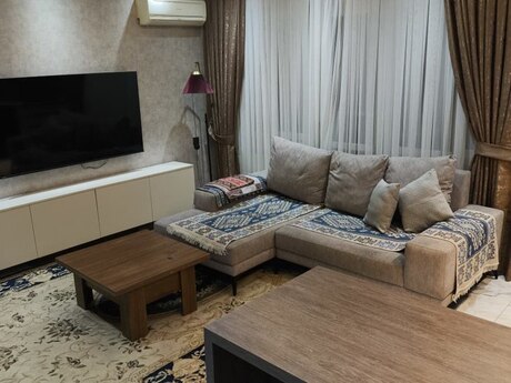 3 otaqlı yeni tikili - İçəri Şəhər m. - 65 m²