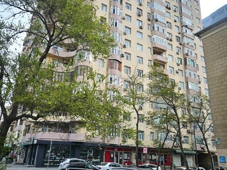 1 otaqlı yeni tikili - Qara Qarayev m. - 45 m²