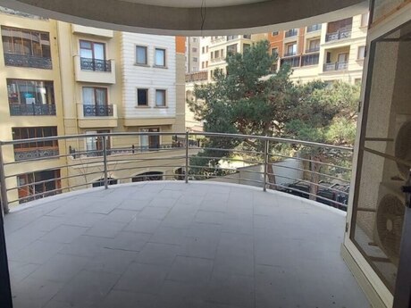 Объект - Насиминский  р. - 400 м²