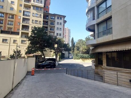 Объект - Насиминский  р. - 400 м²