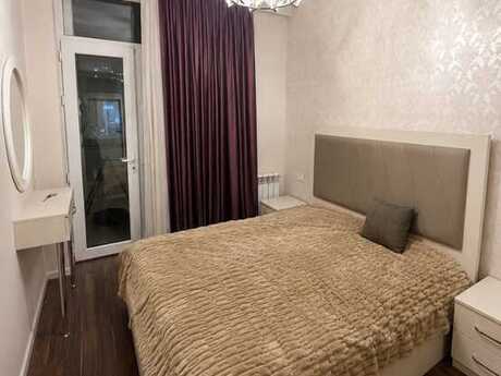 3-комн. новостройка - м. Азадлыг проспекти - 82 м²