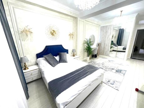 3-комн. новостройка - Насиминский р. - 110 м²