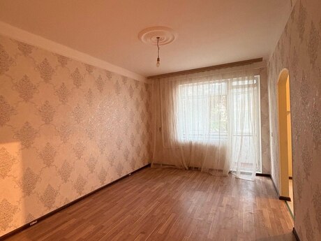 2-комн. вторичка - м. Азадлыг проспекти - 61 м²