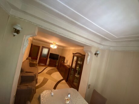 3-комн. вторичка - м. Ичеришехер - 80 м²