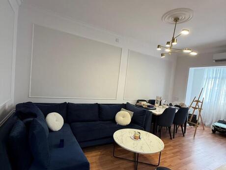 3-комн. вторичка - м. Азадлыг проспекти - 90 м²