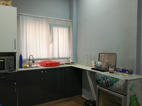 3 otaqlı ofis - İçəri Şəhər m. - 80 m²