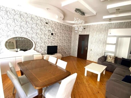 3-комн. новостройка - м. Ази Асланов - 120 м²