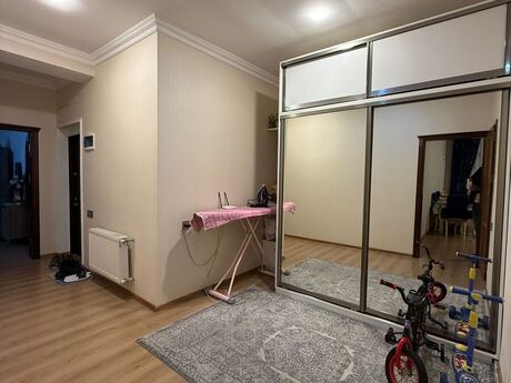 2-комн. новостройка - м. Ази Асланов - 103 м²