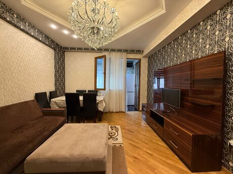 3-комн. новостройка - м. Иншаатчылар - 120 м²