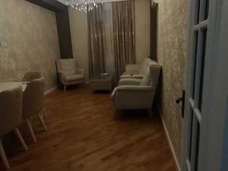 2-комн. новостройка - м. Насими - 100 м²