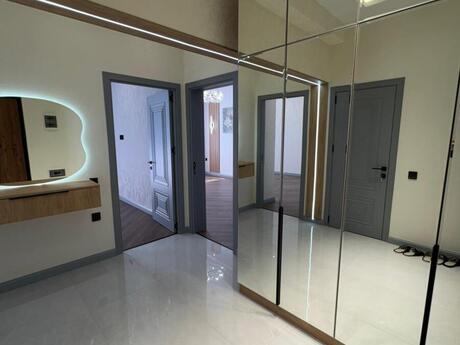 3 otaqlı yeni tikili - Həzi Aslanov m. - 80 m²