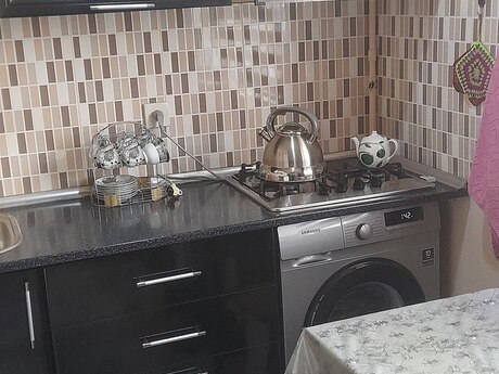 2 otaqlı köhnə tikili - Nəriman Nərimanov m. - 45 m²
