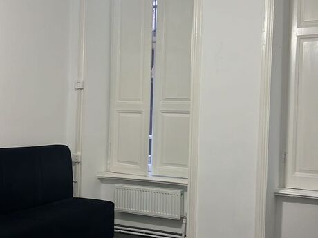 4-комн. офис - м. Сахил - 140 м²