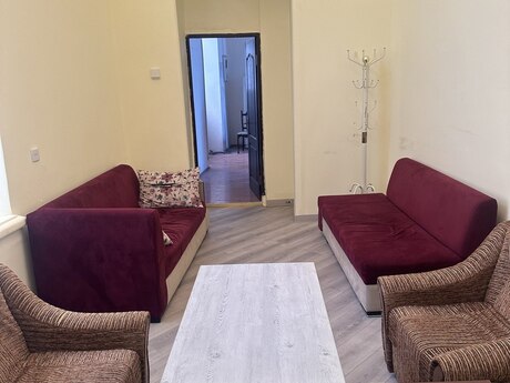 2-комн. вторичка - м. Ичеришехер - 40 м²