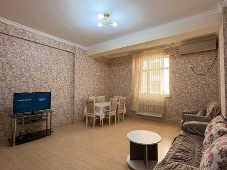 4-комн. новостройка - м. Элмляр Академиясы - 146 м²
