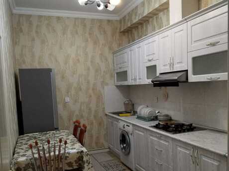 3-комн. новостройка - м. Элмляр Академиясы - 100 м²