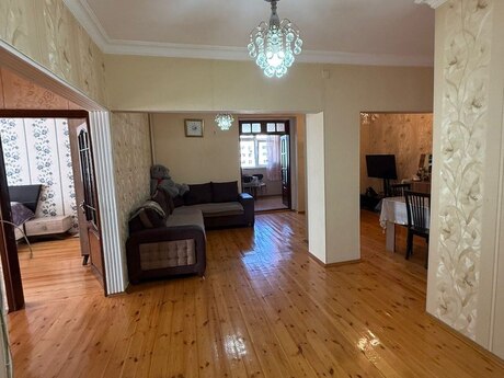 5-комн. вторичка - м. Ази Асланов - 112 м²