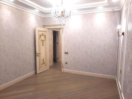 3-комн. новостройка - Насиминский р. - 130 м²