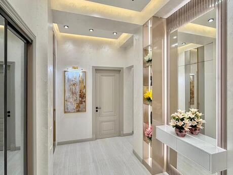 2-room apartment, 90 m², 28 May: 443 000 ₼ 5