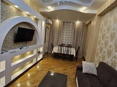 2 otaqlı yeni tikili - İnşaatçılar m. - 58 m²