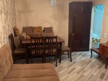 1 otaqlı köhnə tikili - Yasamal r. - 50 m²