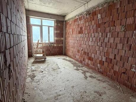 2-комн. новостройка - Бинагадинский р. - 94 м²