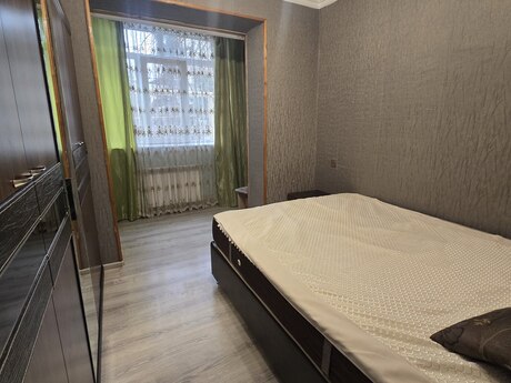 2-комн. вторичка - м. Халглар Достлугу - 65 м²