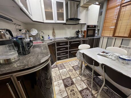 3-комн. вторичка - м. Мемар Аджеми - 80 м²