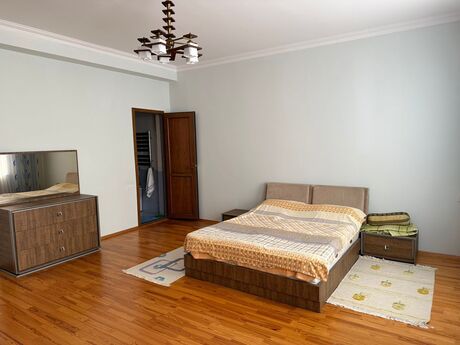 6-комн. дом/дача - пос. Бильгях - 450 м²