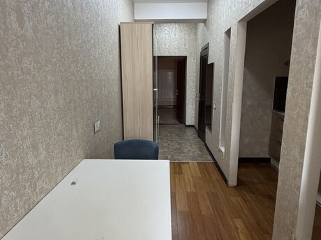 1 otaqlı yeni tikili - 28 May m. - 40 m²