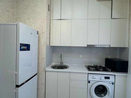 2-комн. новостройка - м. Нариман Нариманов - 65 м²